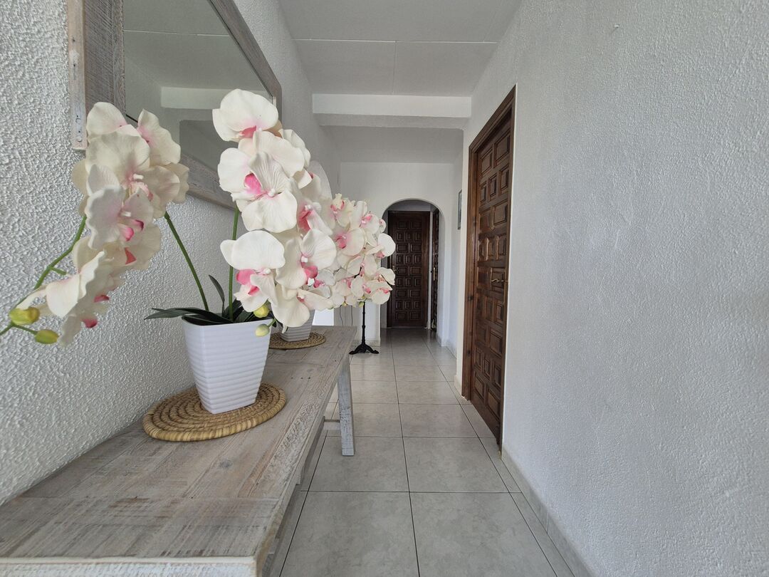 Villa a Moraira, Alicante, Spagna 3 camere da letto, 321 mq. N° 193198