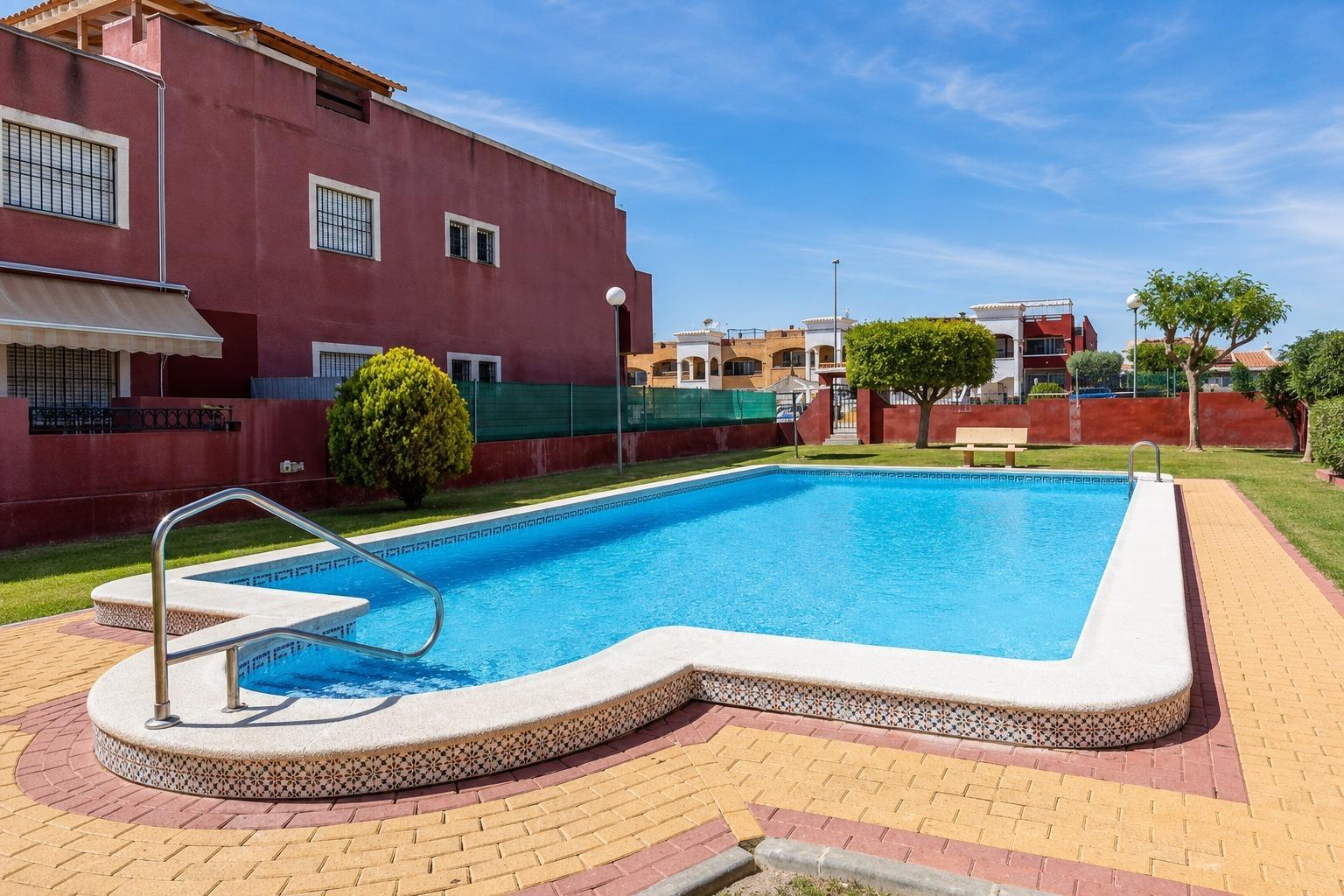 Bungalo Los Altos, Alicante, Spānijā 2 istabas, 80 m2 Nr. 193196