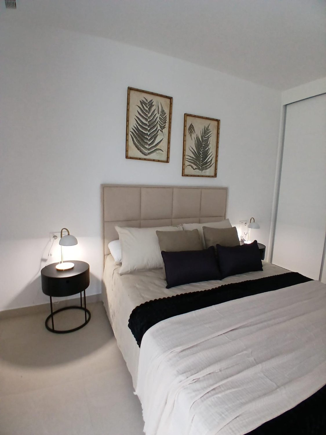 Tvåvåningslägenhet i Bigastro, Alicante, Spanien 3 sovrum, 227 kvm. Nr. 180667