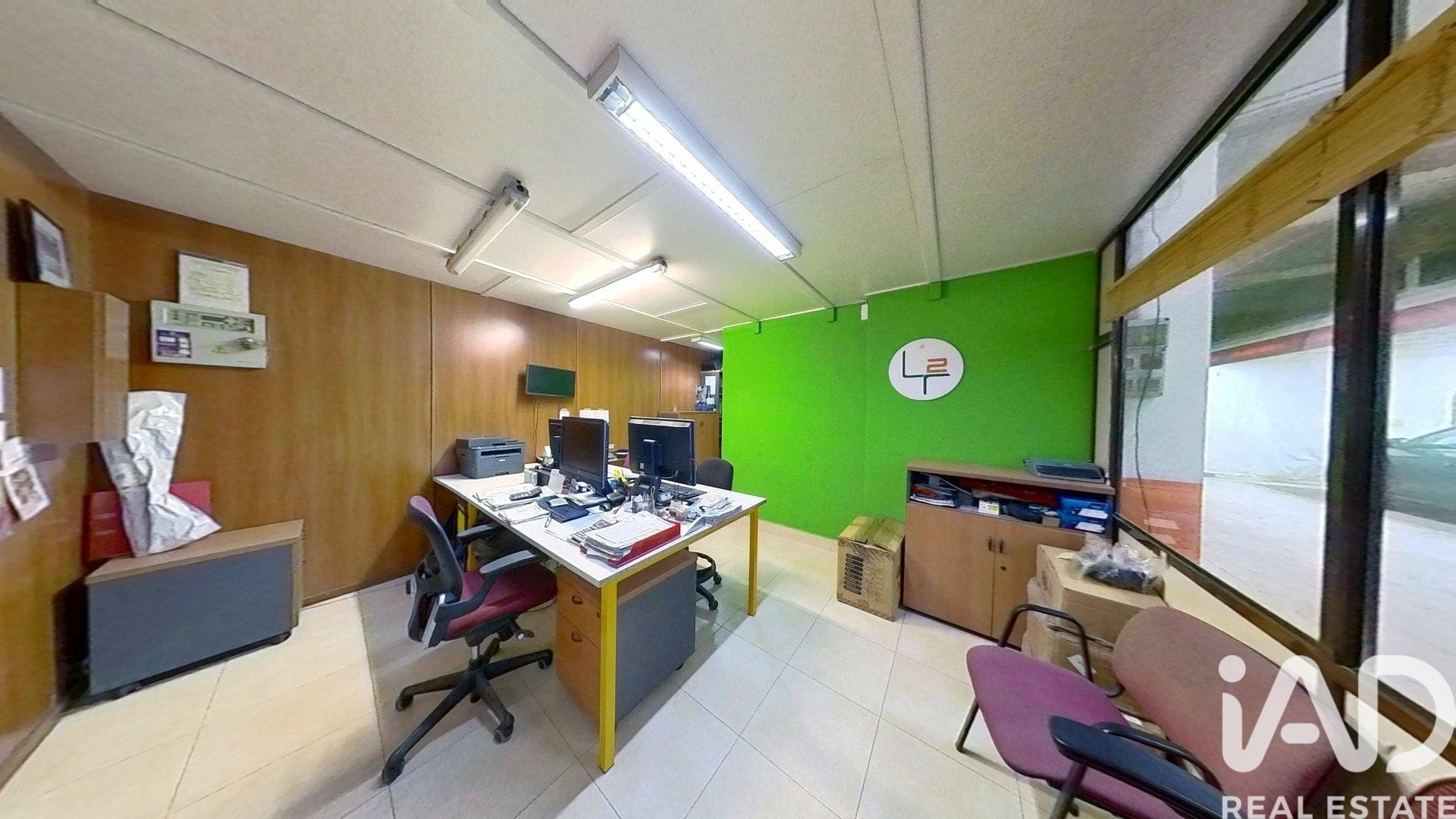 Commercial property à Torredembarra, Tarragona, Espagne 6 chambres, 420 m2 No. 173421