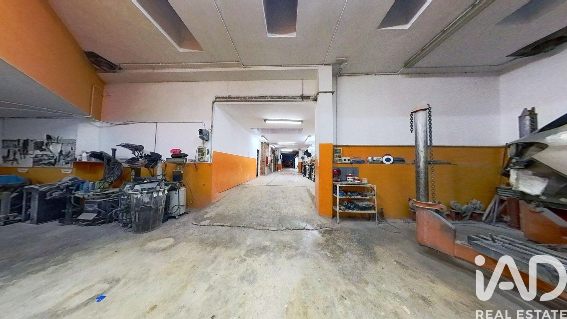 Commercial property à Torredembarra, Tarragona, Espagne 6 chambres, 420 m2 No. 173421