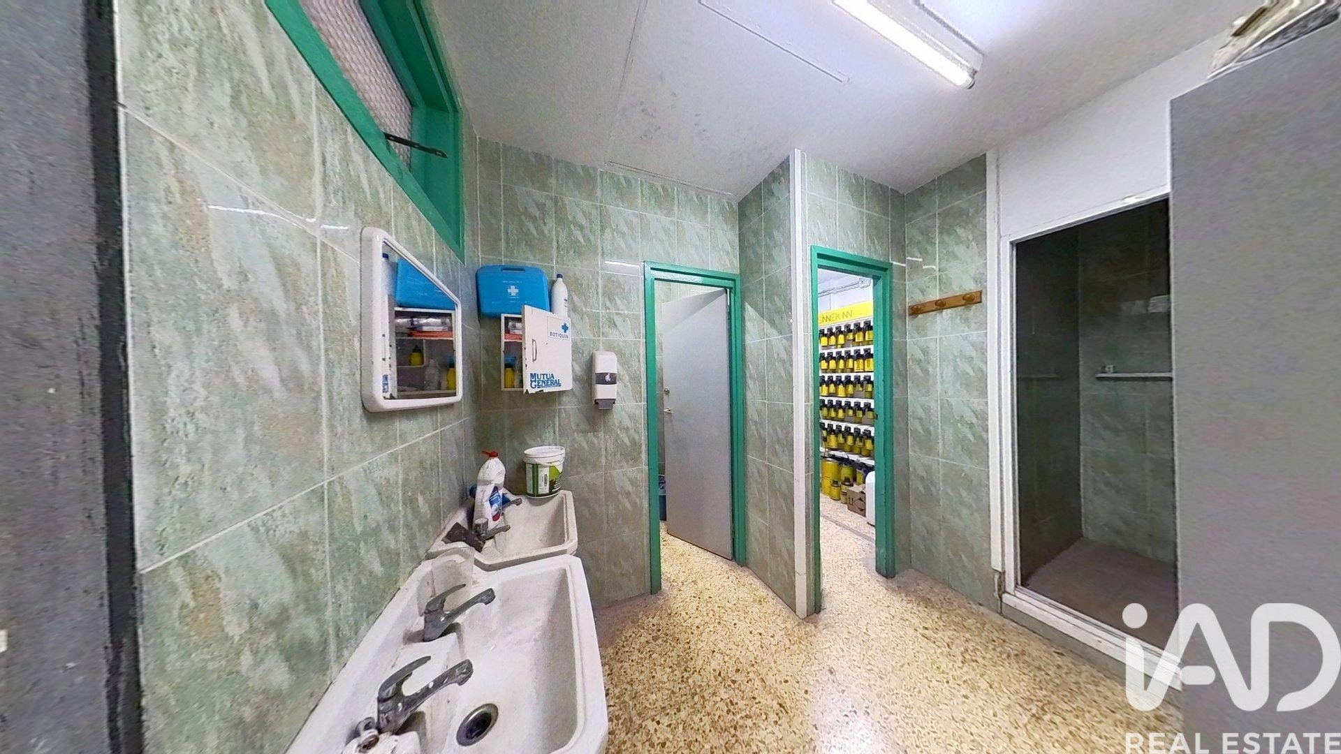 Commercial property à Torredembarra, Tarragona, Espagne 6 chambres, 420 m2 No. 173421