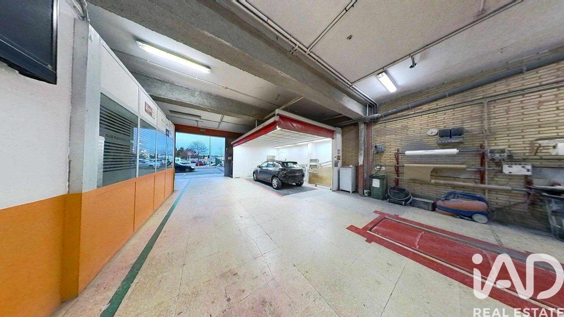 Commercial property à Torredembarra, Tarragona, Espagne 6 chambres, 420 m2 No. 173421