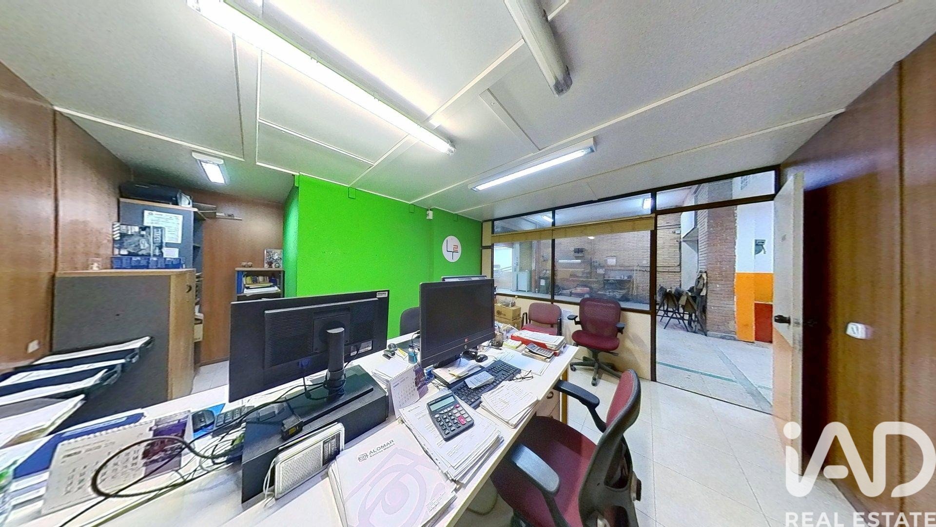 Commercial property à Torredembarra, Tarragona, Espagne 6 chambres, 420 m2 No. 173421