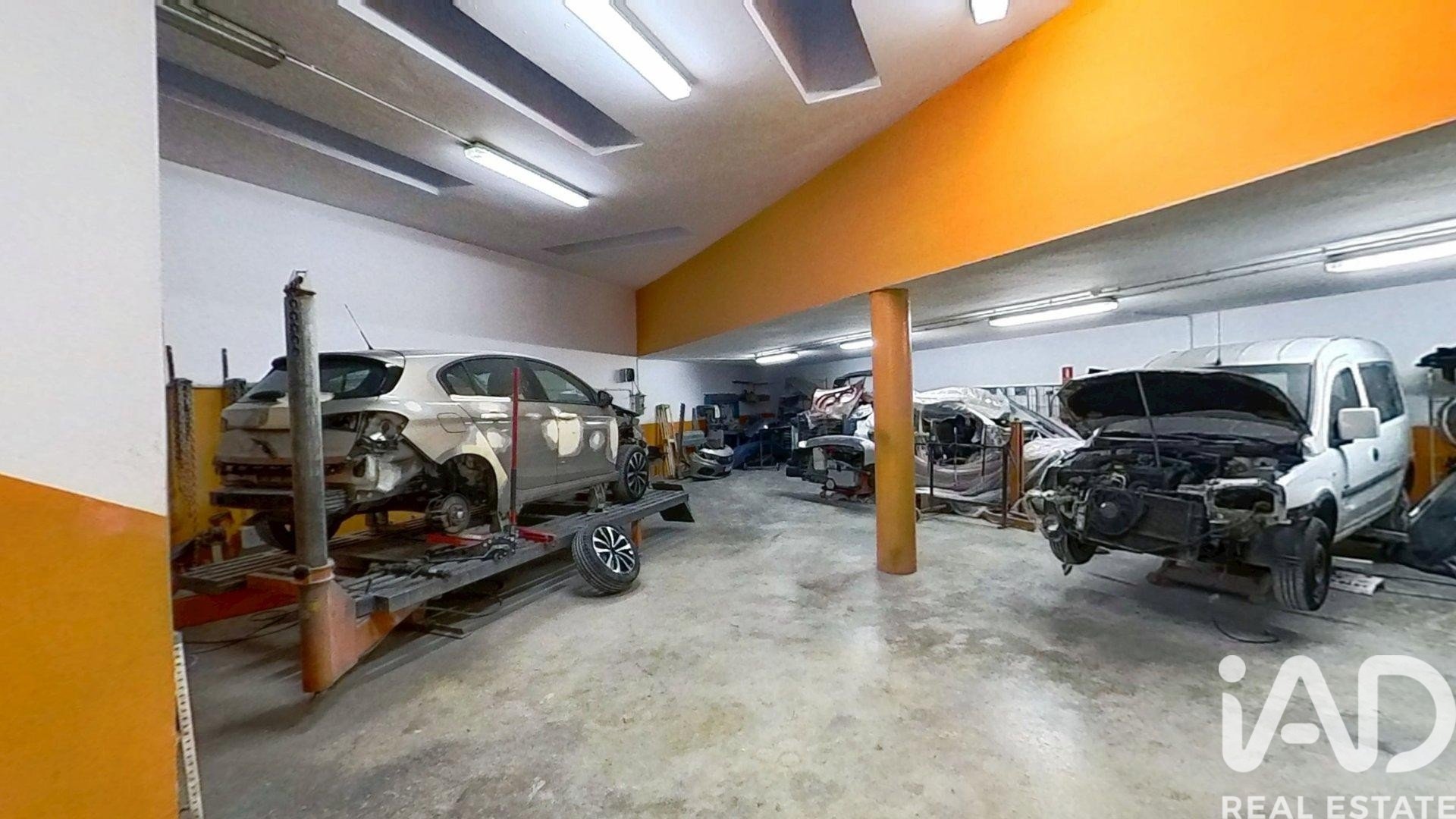 Commercial property à Torredembarra, Tarragona, Espagne 6 chambres, 420 m2 No. 173421