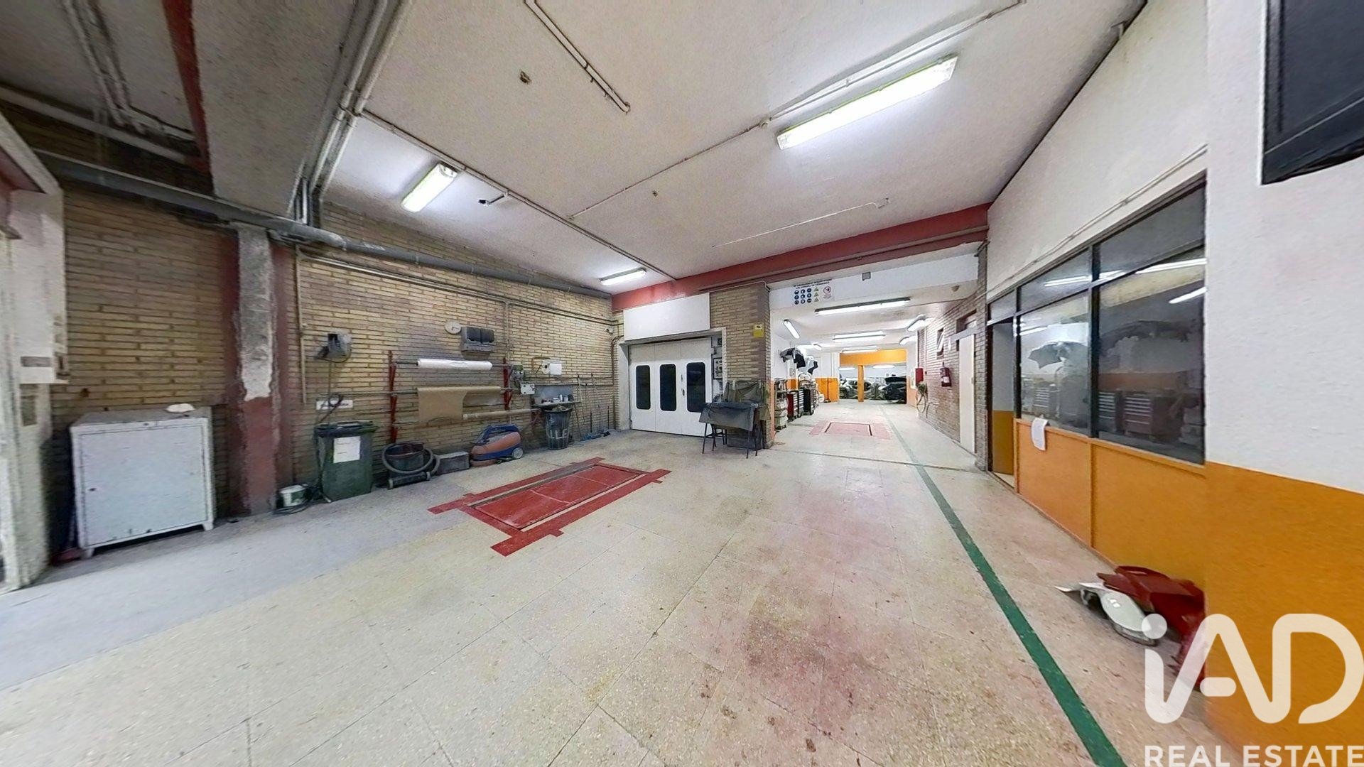Commercial property à Torredembarra, Tarragona, Espagne 6 chambres, 420 m2 No. 173421