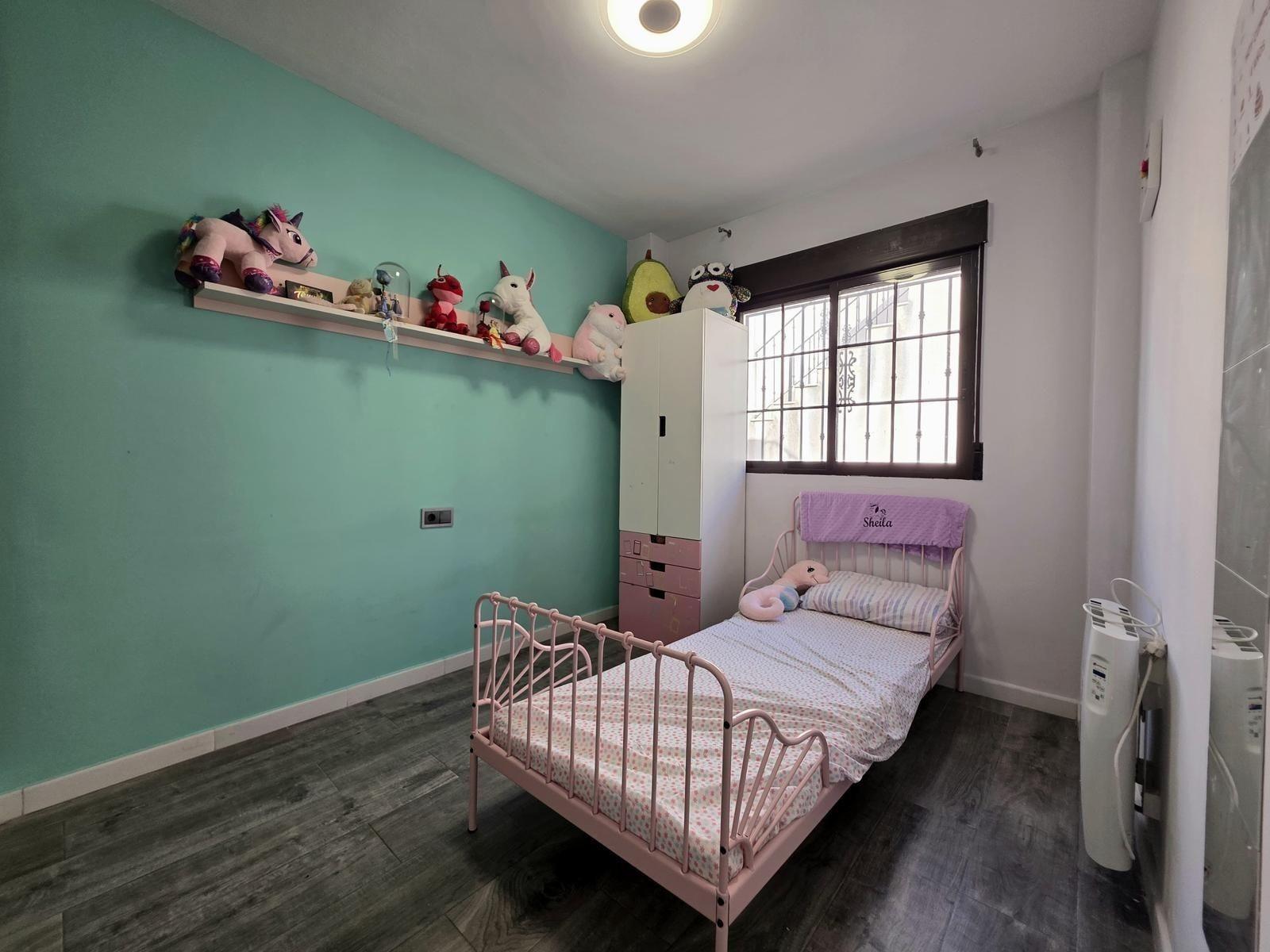 Villa à Torrevieja, Alicante, Espagne 4 chambres, 114 m2 No. 195540