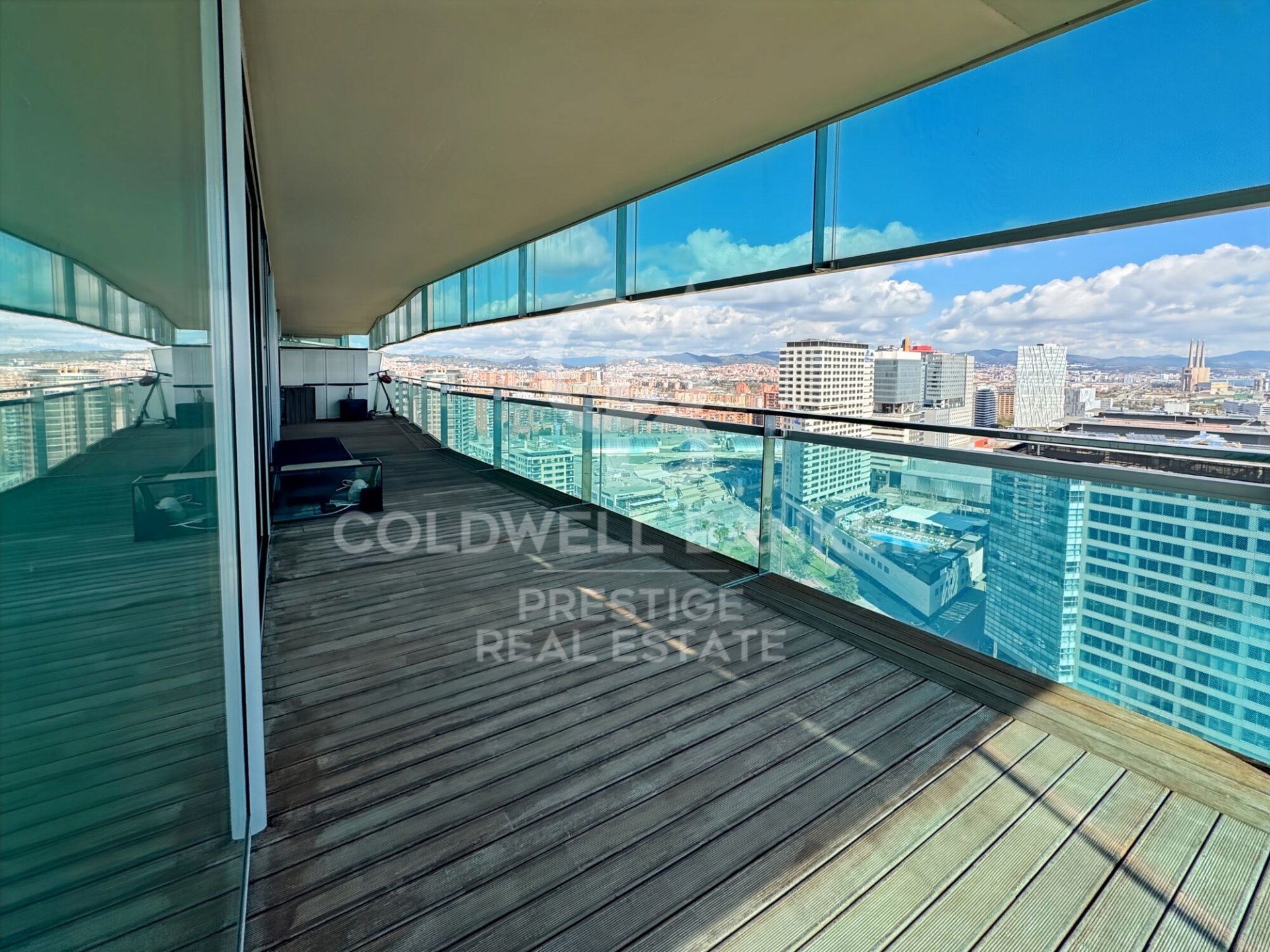 Appartamento a Barcelona, Spagna 3 camere da letto, 149 mq. N° 159209