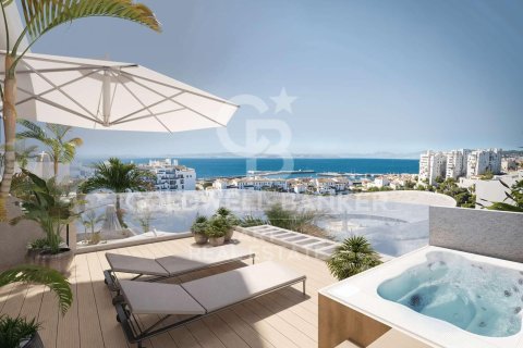 Appartamento a Estepona, Malaga, Spagna 2 camere da letto, 75 mq. N° 159211