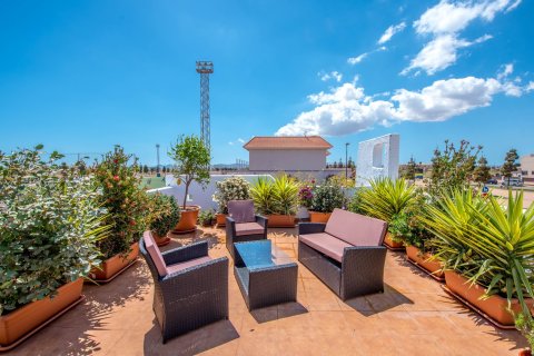 Villa à Los Alcazares, Murcia, Espagne 3 chambres, 108 m2 No. 136408