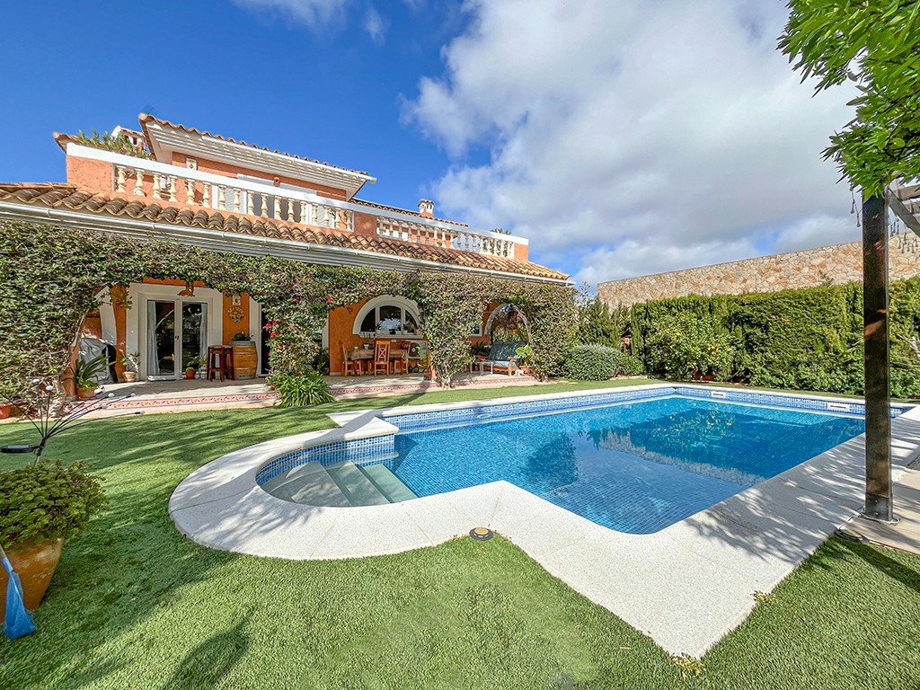Villa in El Toro, Mallorca, Spain 4 bedrooms, 340 sq.m. No. 179676