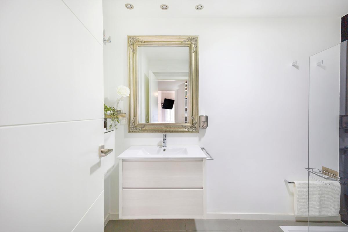 Appartamento a Pilar de la Horadada, Alicante, Spagna 4 camere da letto, 120 mq. N° 99807