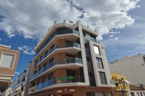 Huoneisto Guardamar del Segura, Alicante, Espanja 3 makuuhuonetta, 100 m2 No. 99804