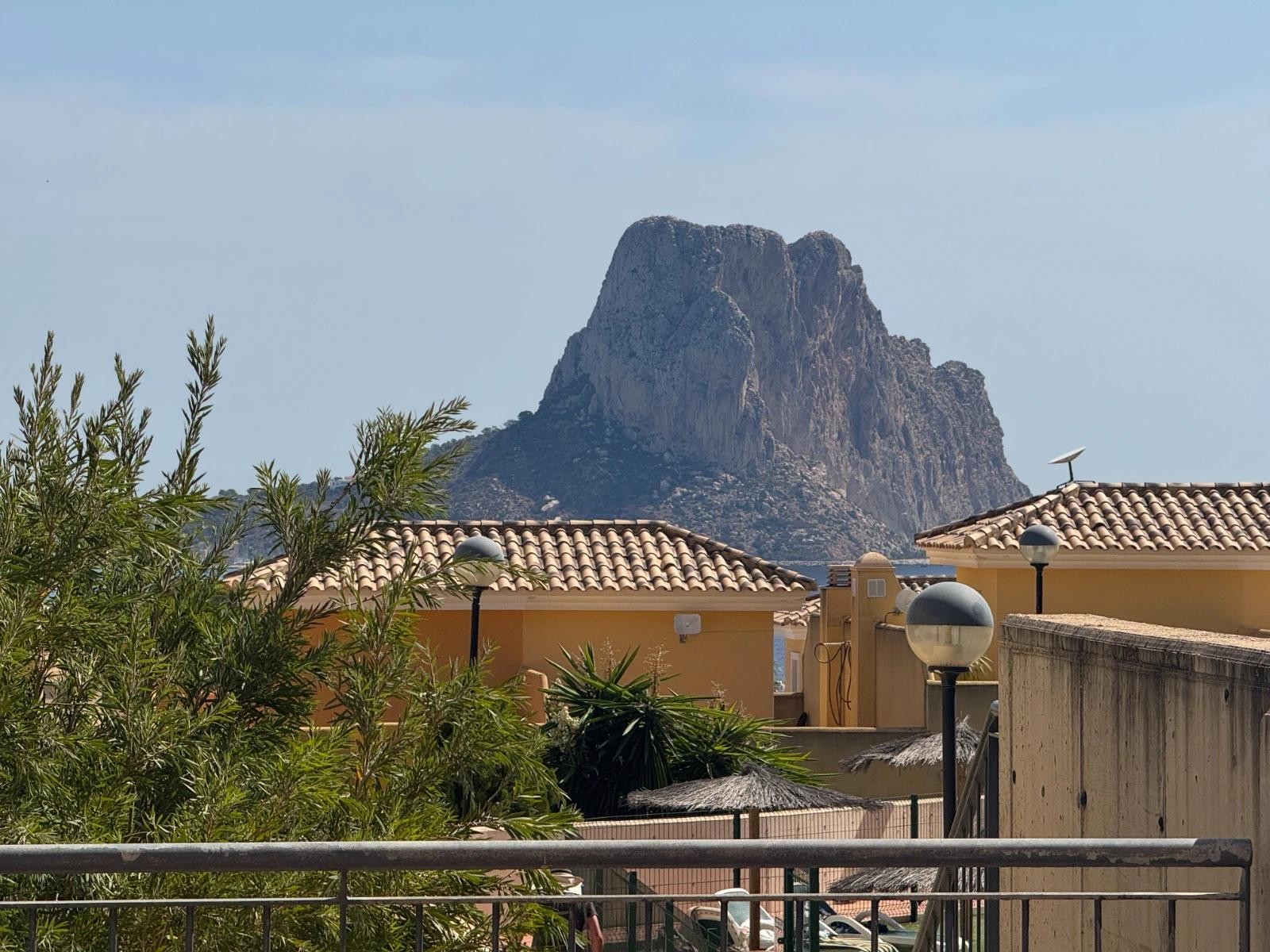 Villa a Calpe, Alicante, Spagna 3 camere da letto, 165 mq. N° 196217