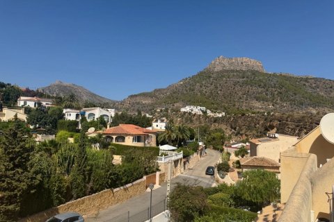 Villa i Calpe, Alicante, Spanien 3 sovrum, 165 kvm. Nr. 196217