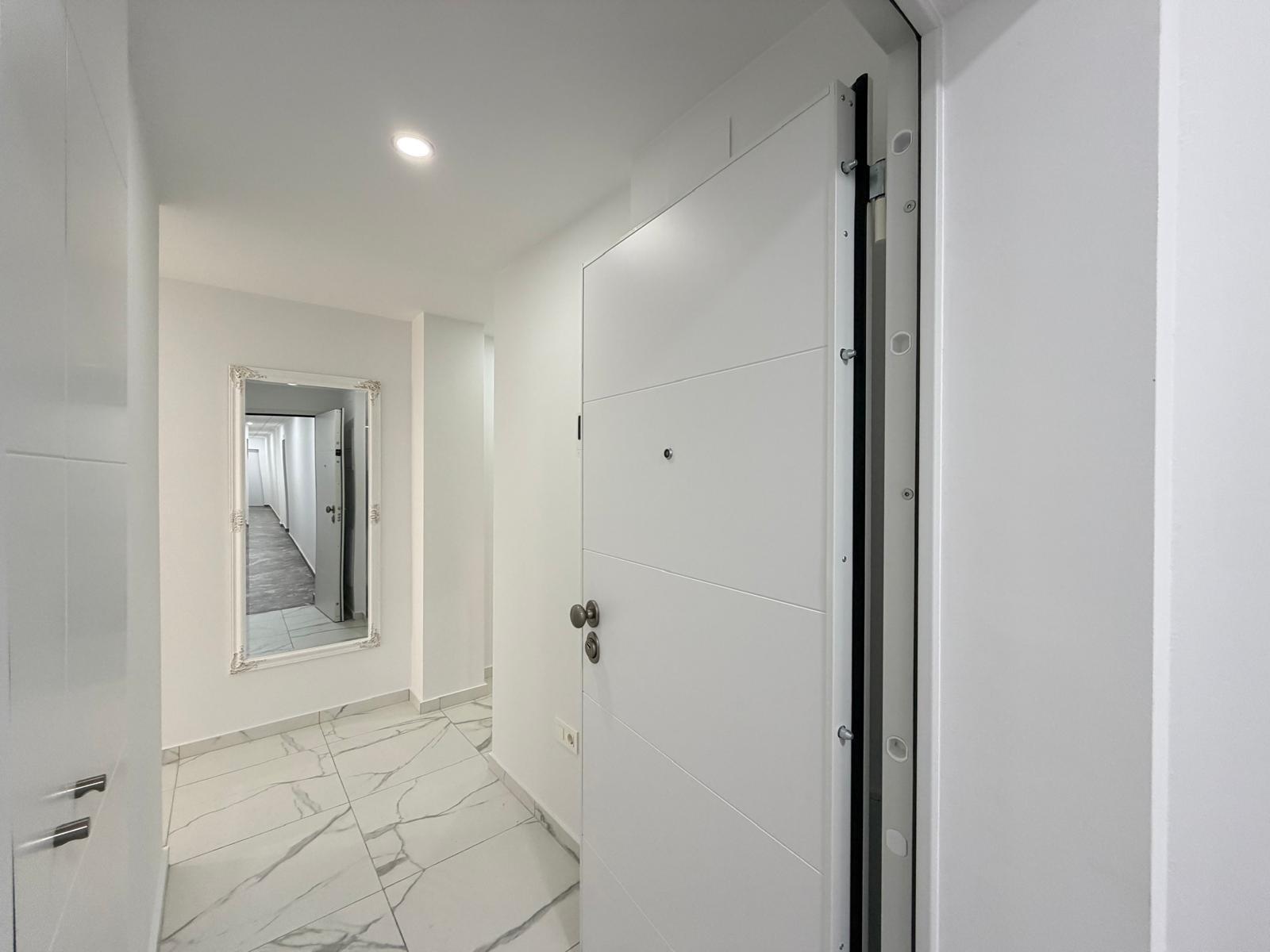 Appartamento a Torrevieja, Alicante, Spagna 2 camere da letto, 105 mq. N° 165883