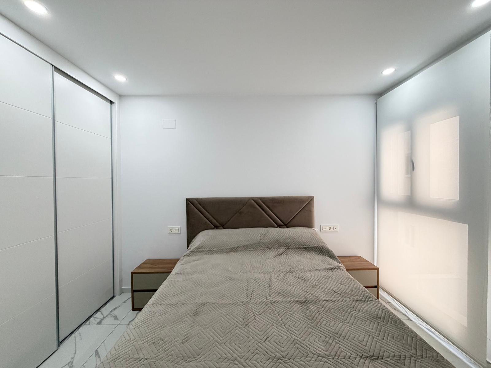 Appartamento a Torrevieja, Alicante, Spagna 2 camere da letto, 105 mq. N° 165883