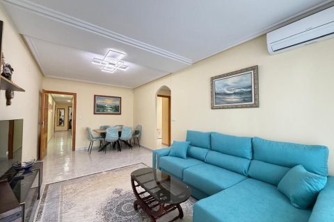Apartament w Torrevieja, Alicante, Hiszpania 3 sypialnie, 107 mkw. nr 165877