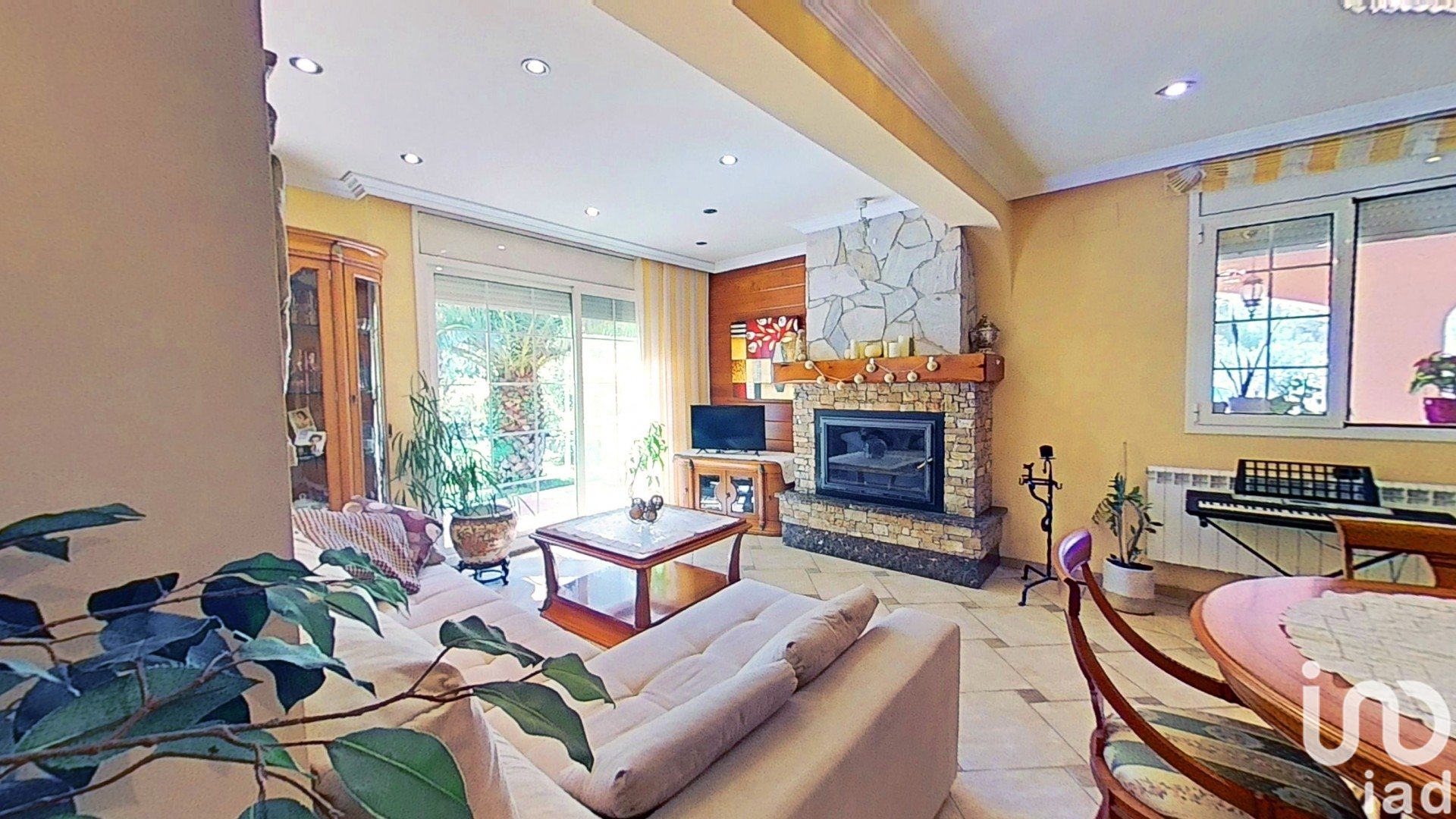 Сasa en Valls, Tarragona, España 5 dormitorios, 509 m2 No. 153941