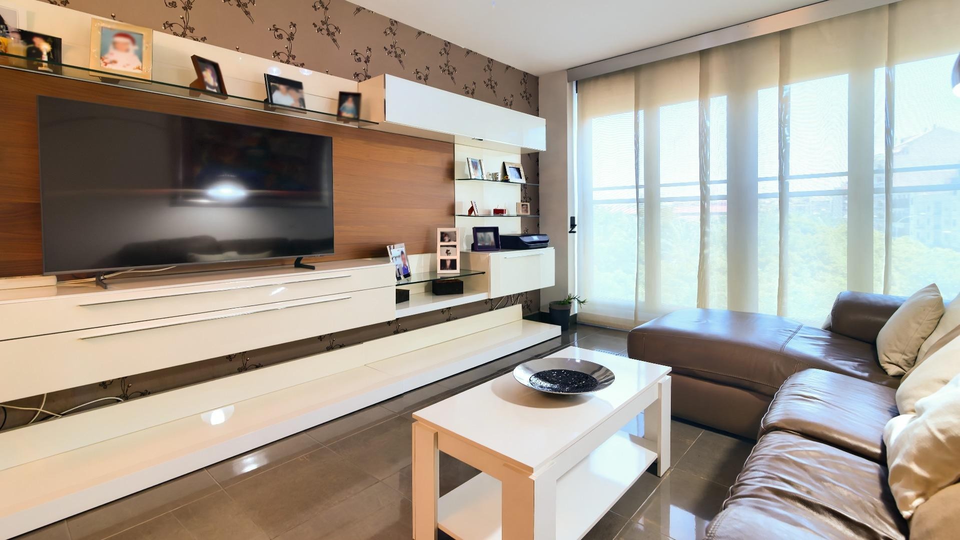 Appartamento a Valencia, Spagna 4 camere da letto, 145 mq. N° 133313