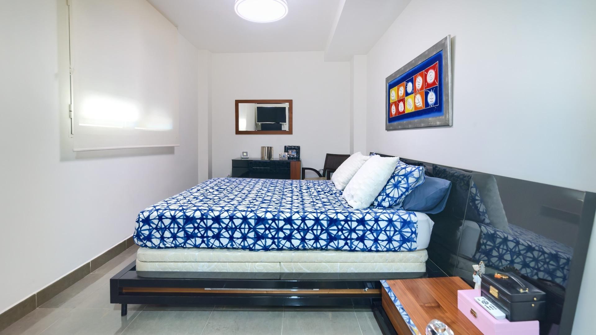 Appartamento a Valencia, Spagna 4 camere da letto, 145 mq. N° 133313