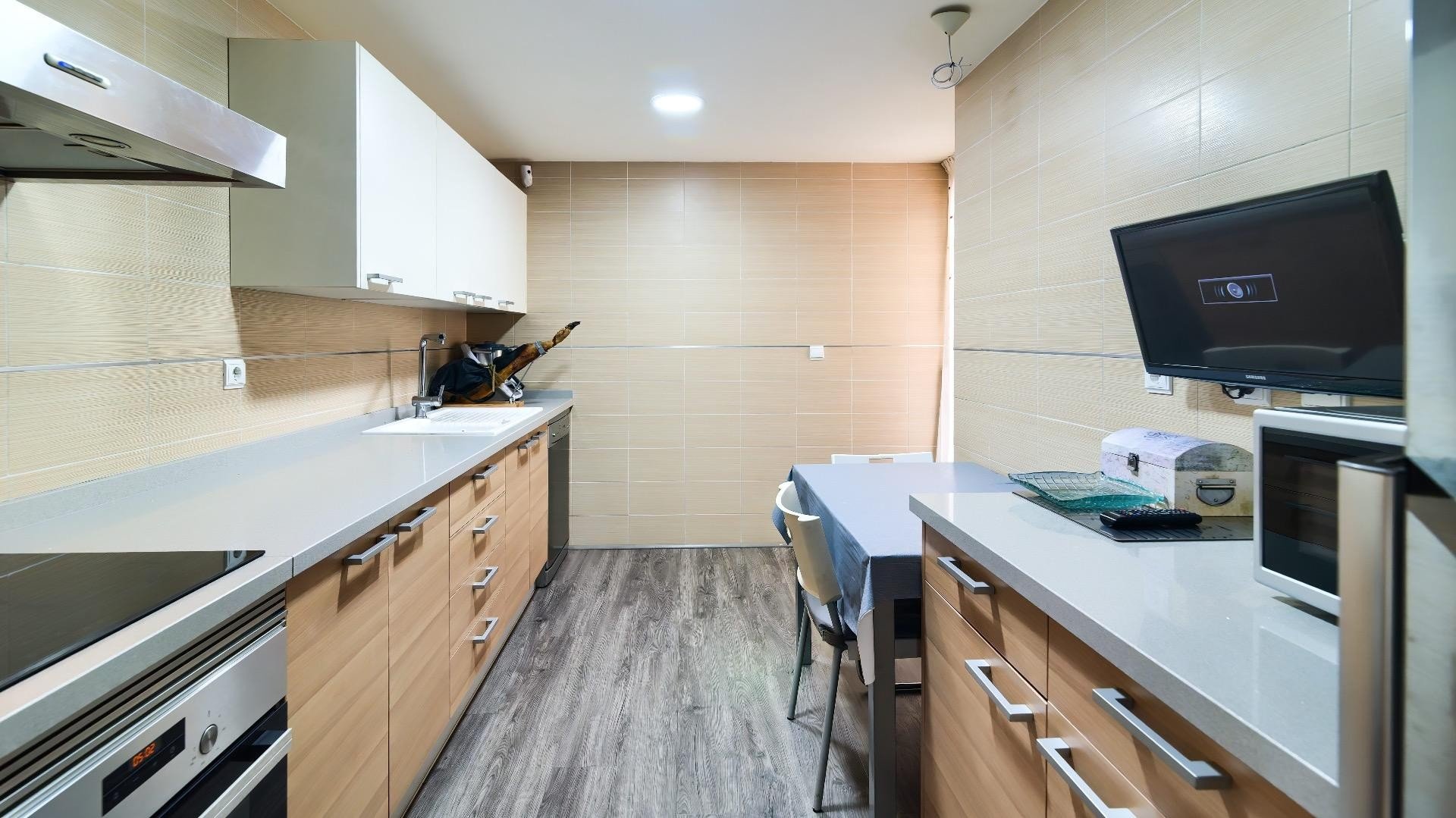 Appartamento a Valencia, Spagna 4 camere da letto, 145 mq. N° 133313