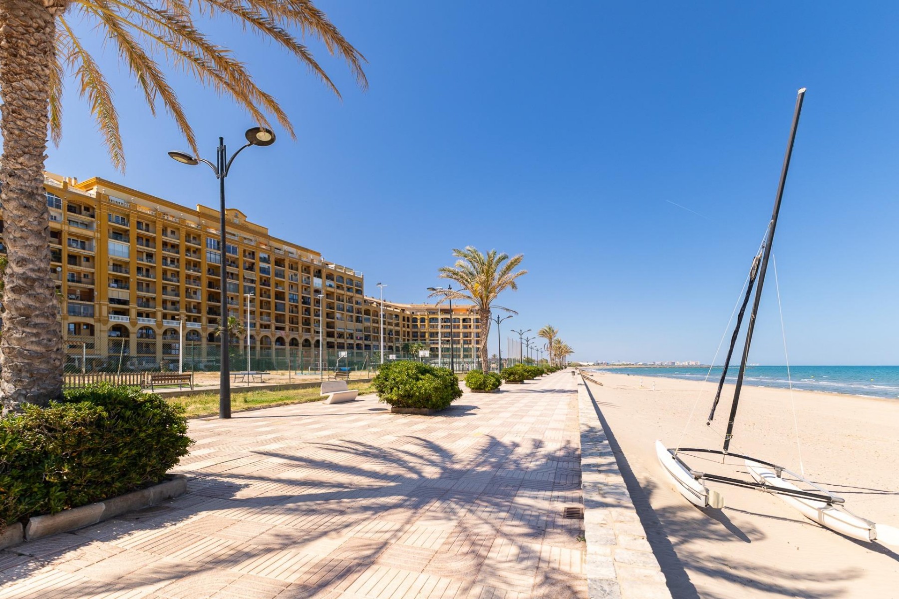 Huoneisto Valencia, Espanja 3 makuuhuonetta, 105 m2 No. 133314