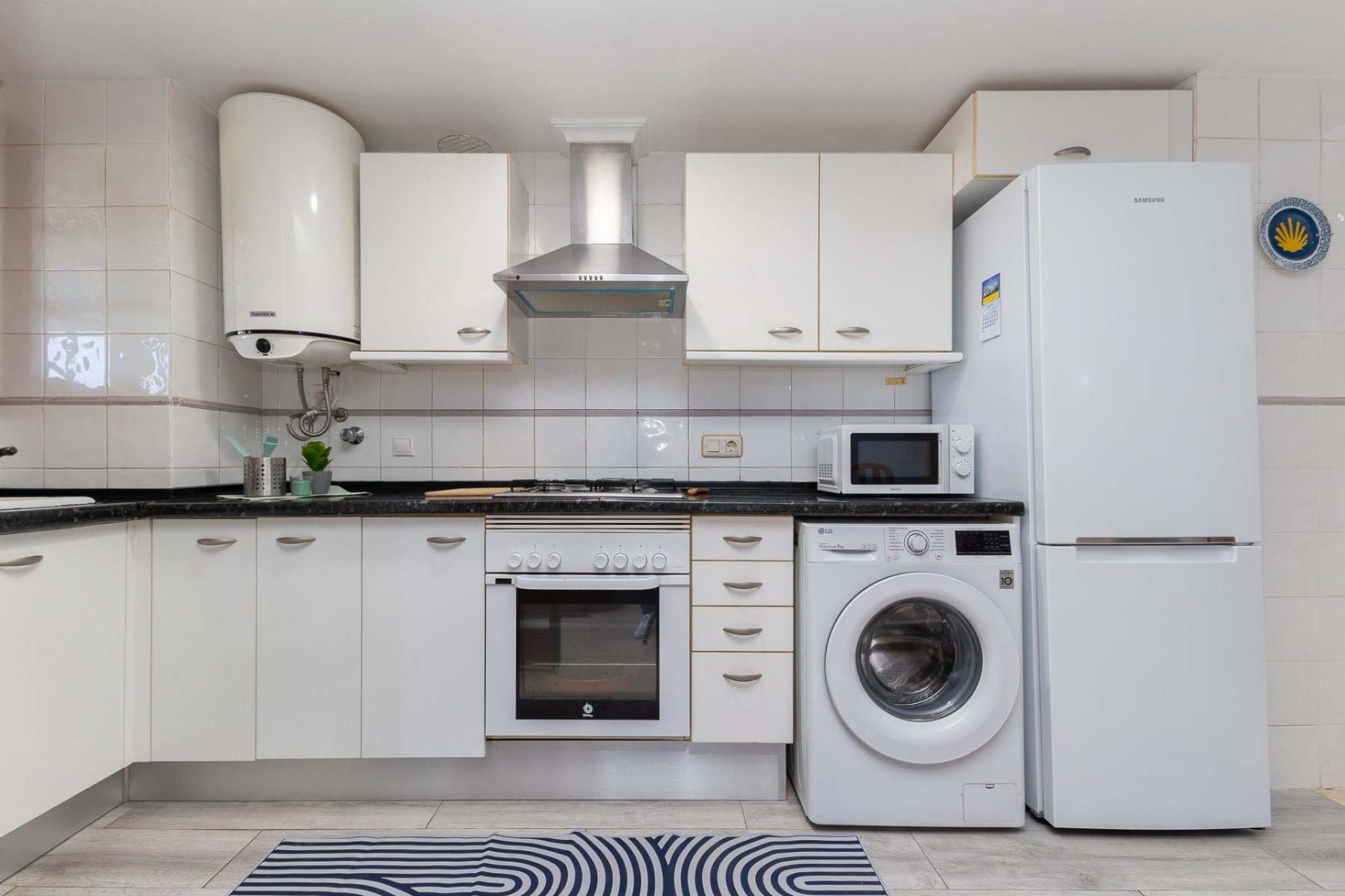 Huoneisto Valencia, Espanja 3 makuuhuonetta, 105 m2 No. 133314