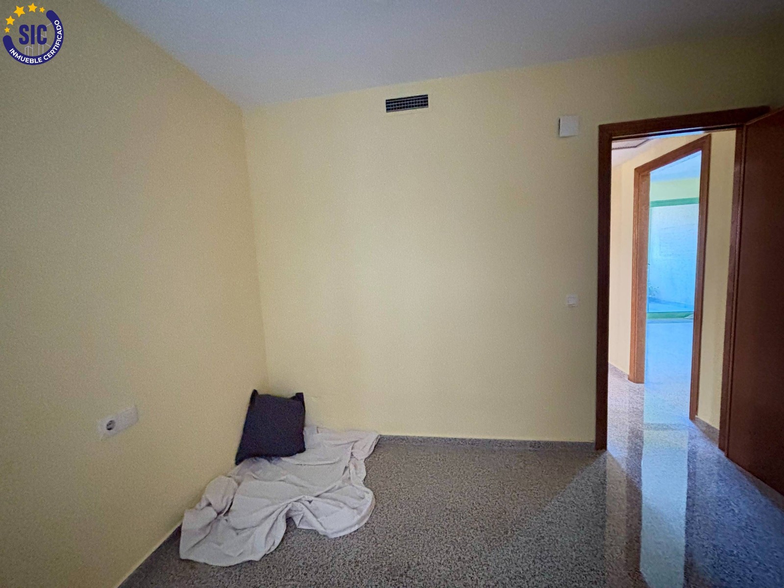 Квартира в Валенсия, Испания 2 спальни, 88м2 №133316