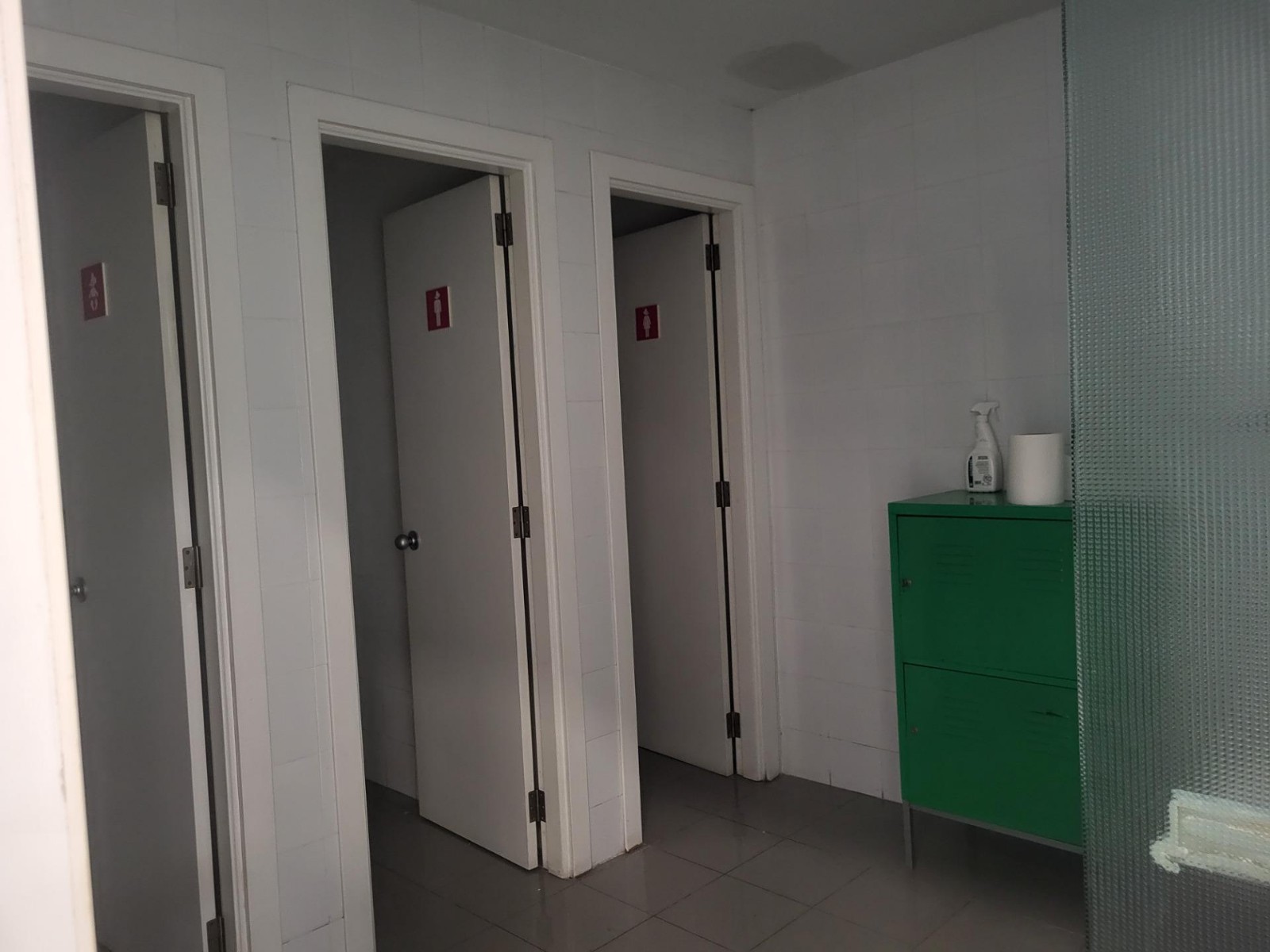 Kommersiell fastighet i Valencia, Spanien 4 sovrum, 851 kvm. Nr. 133318