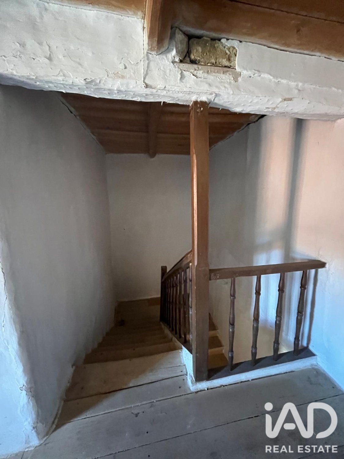 Huvila Cabreros Del Rio, Leon, Espanja 5 makuuhuonetta, 232 m2 No. 195742