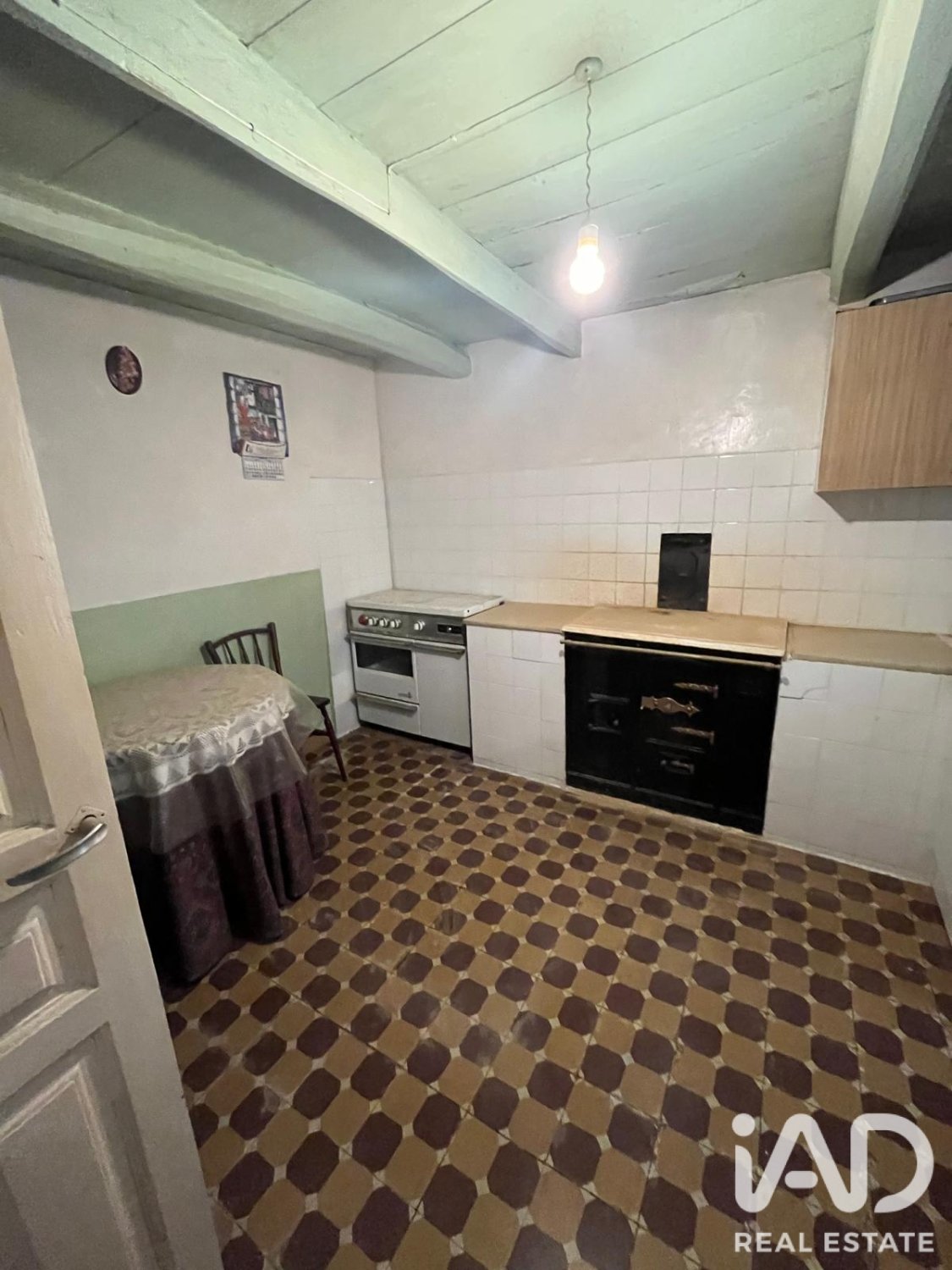 Huvila Cabreros Del Rio, Leon, Espanja 5 makuuhuonetta, 232 m2 No. 195742