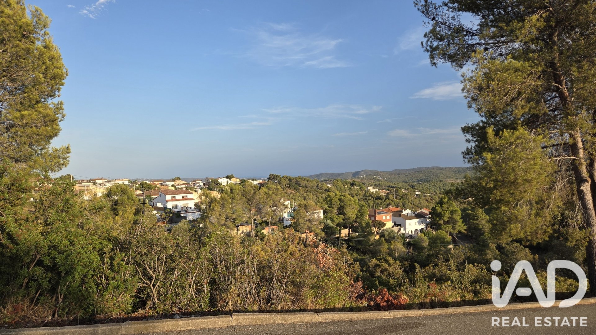 Zemes gabals La Bisbal Del Penedes, Tarragona, Spānijā 544 m2 Nr. 195738