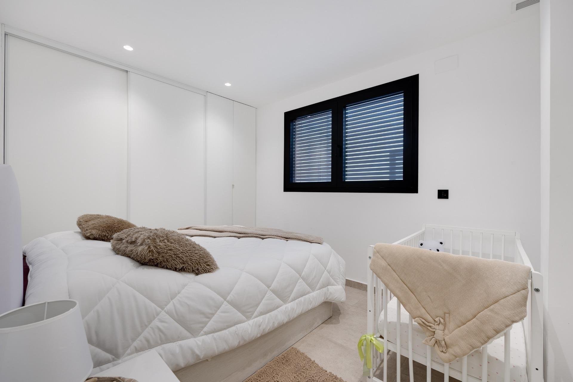 Apartment à Torrevieja, Alicante, Espagne 3 chambres, 91 m2 No. 177788