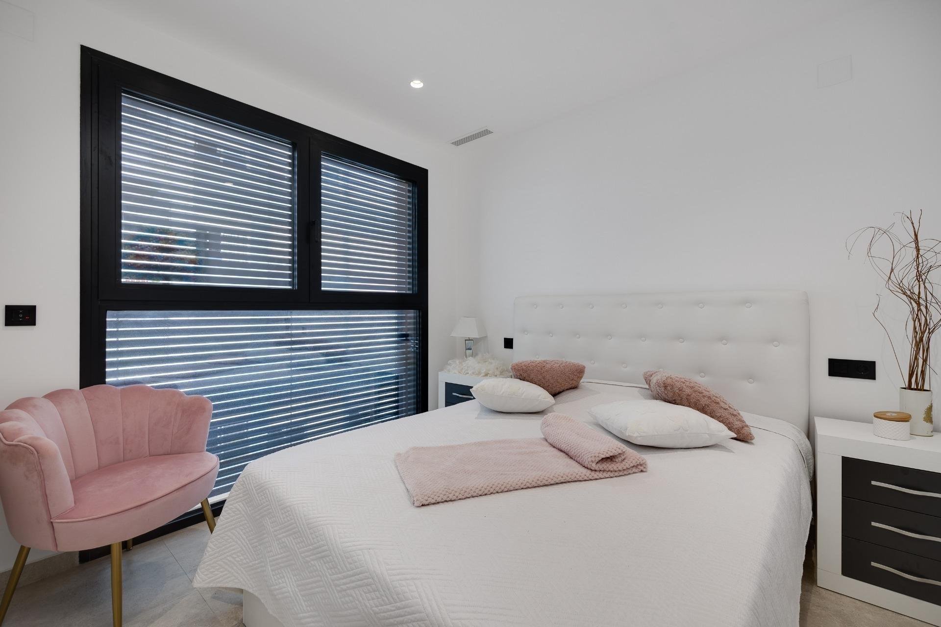 Apartment à Torrevieja, Alicante, Espagne 3 chambres, 91 m2 No. 177788