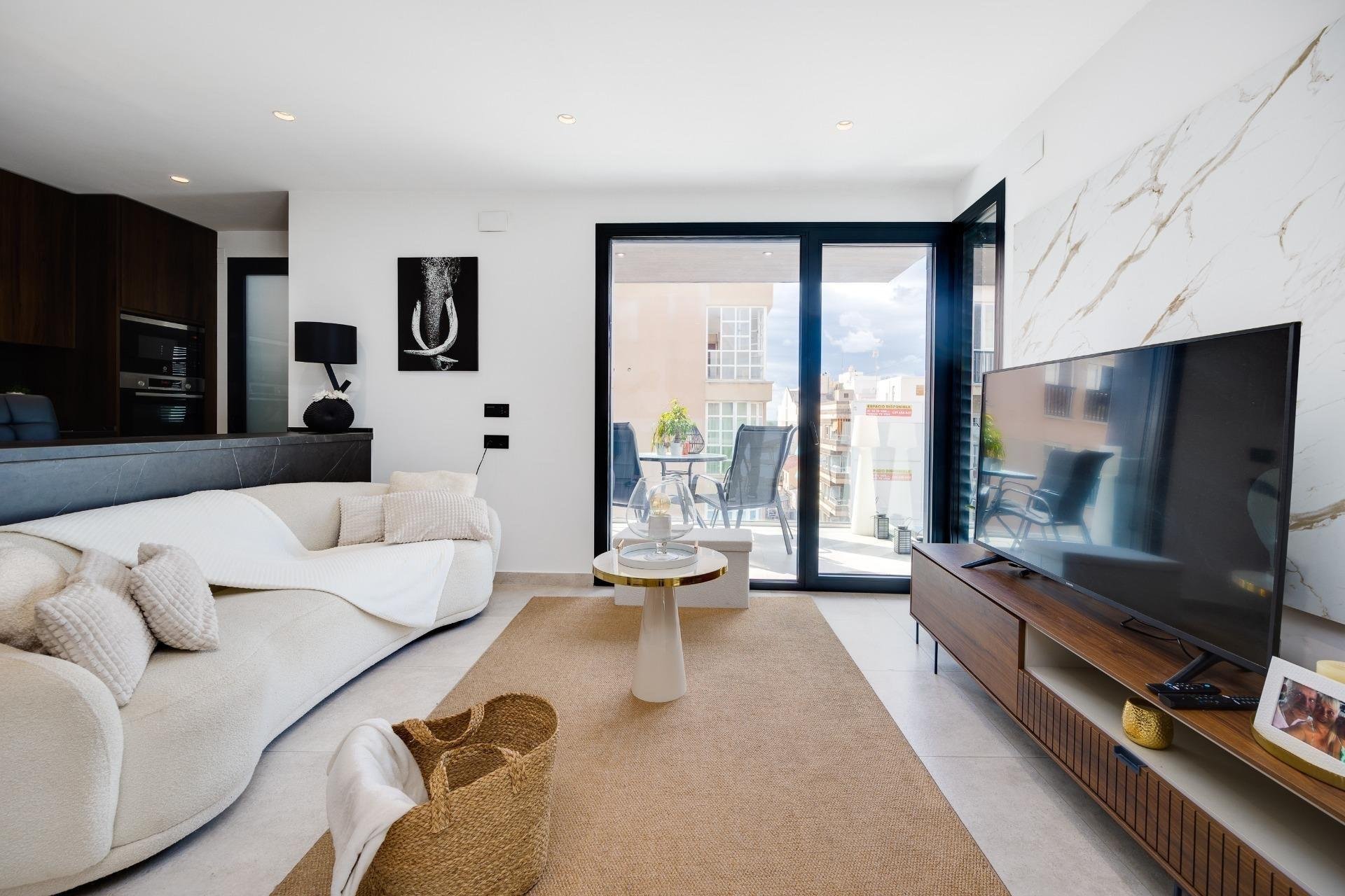 Apartment à Torrevieja, Alicante, Espagne 3 chambres, 91 m2 No. 177788