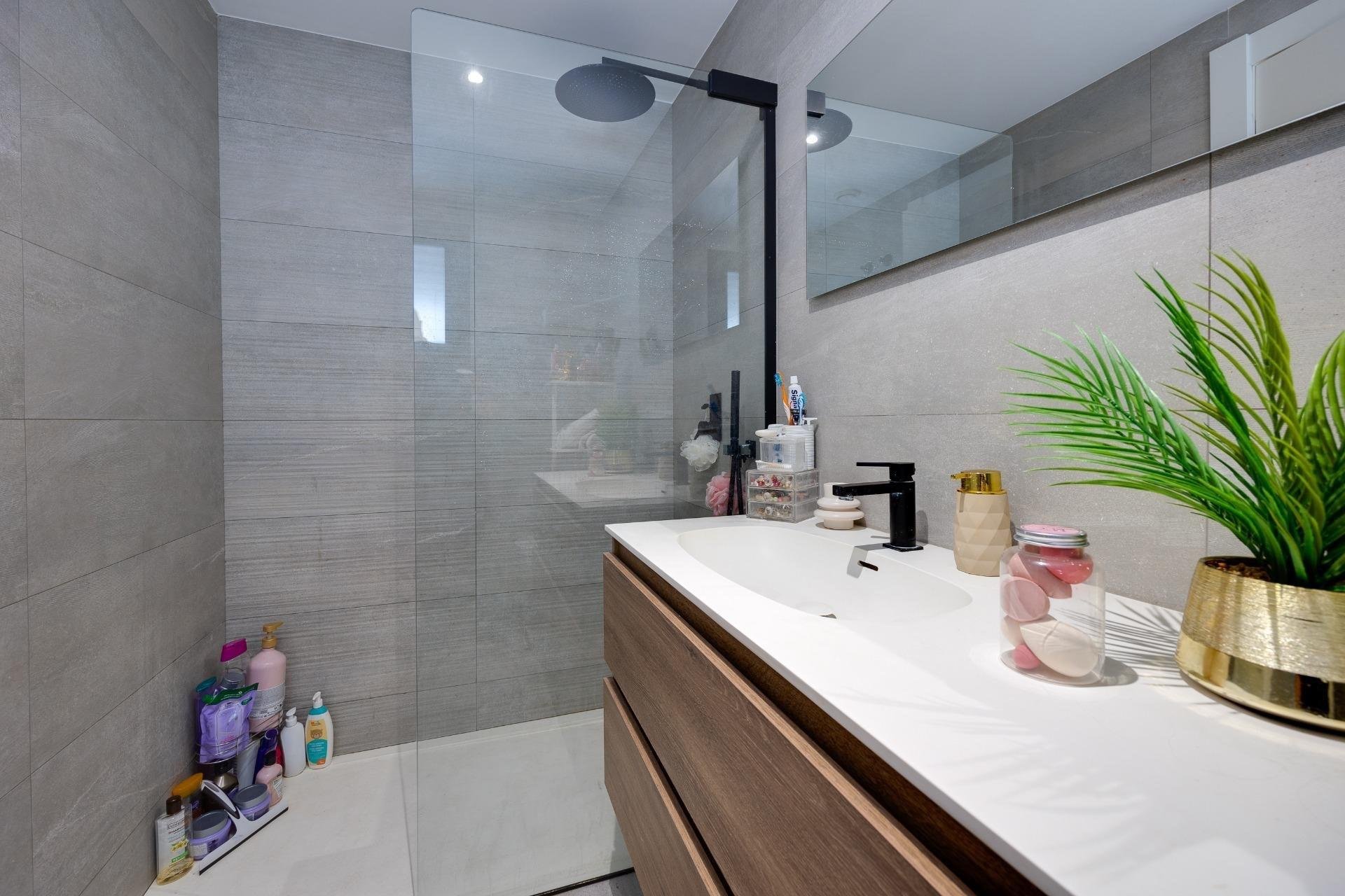 Apartment à Torrevieja, Alicante, Espagne 3 chambres, 91 m2 No. 177788