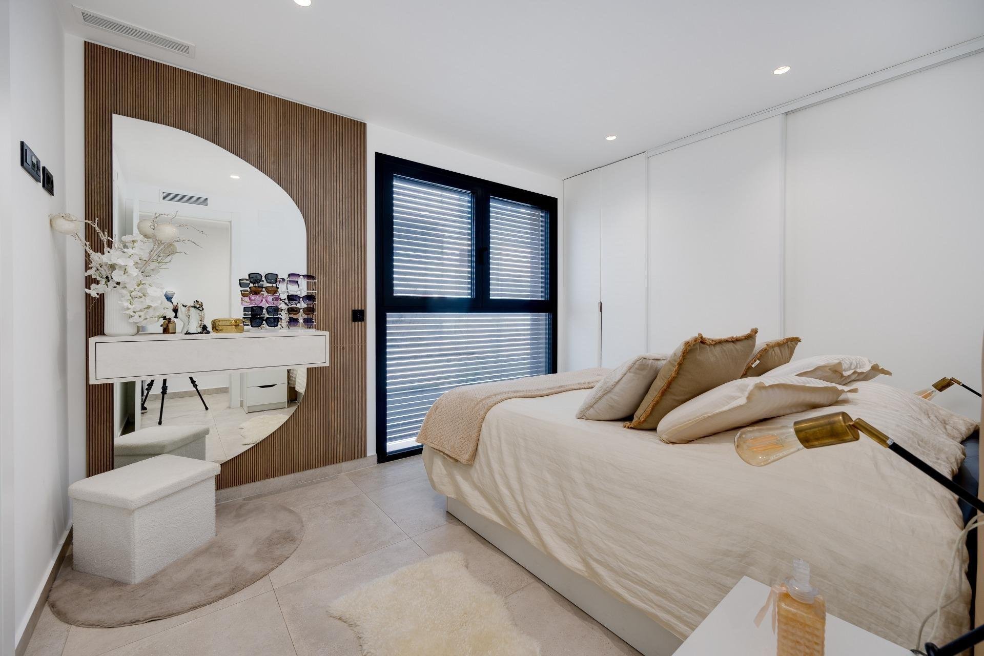 Apartment à Torrevieja, Alicante, Espagne 3 chambres, 91 m2 No. 177788