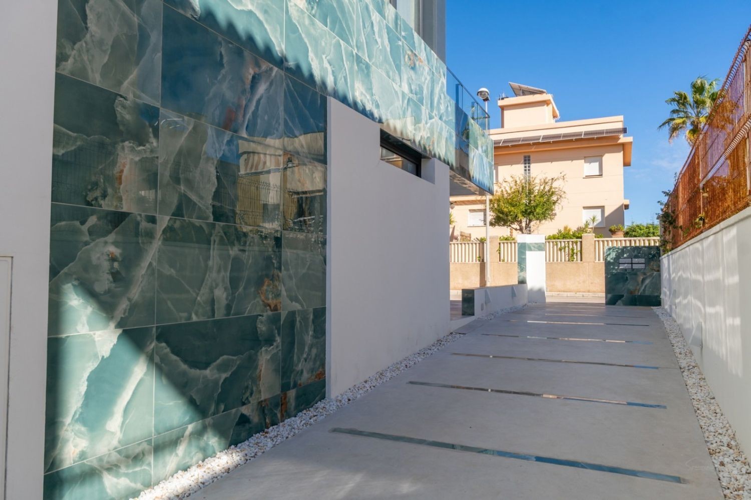 Huoneisto Oliva, Valencia, Espanja 3 makuuhuonetta, 195 m2 No. 195937