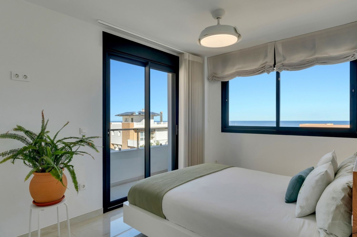 Huoneisto Oliva, Valencia, Espanja 3 makuuhuonetta, 195 m2 No. 195937