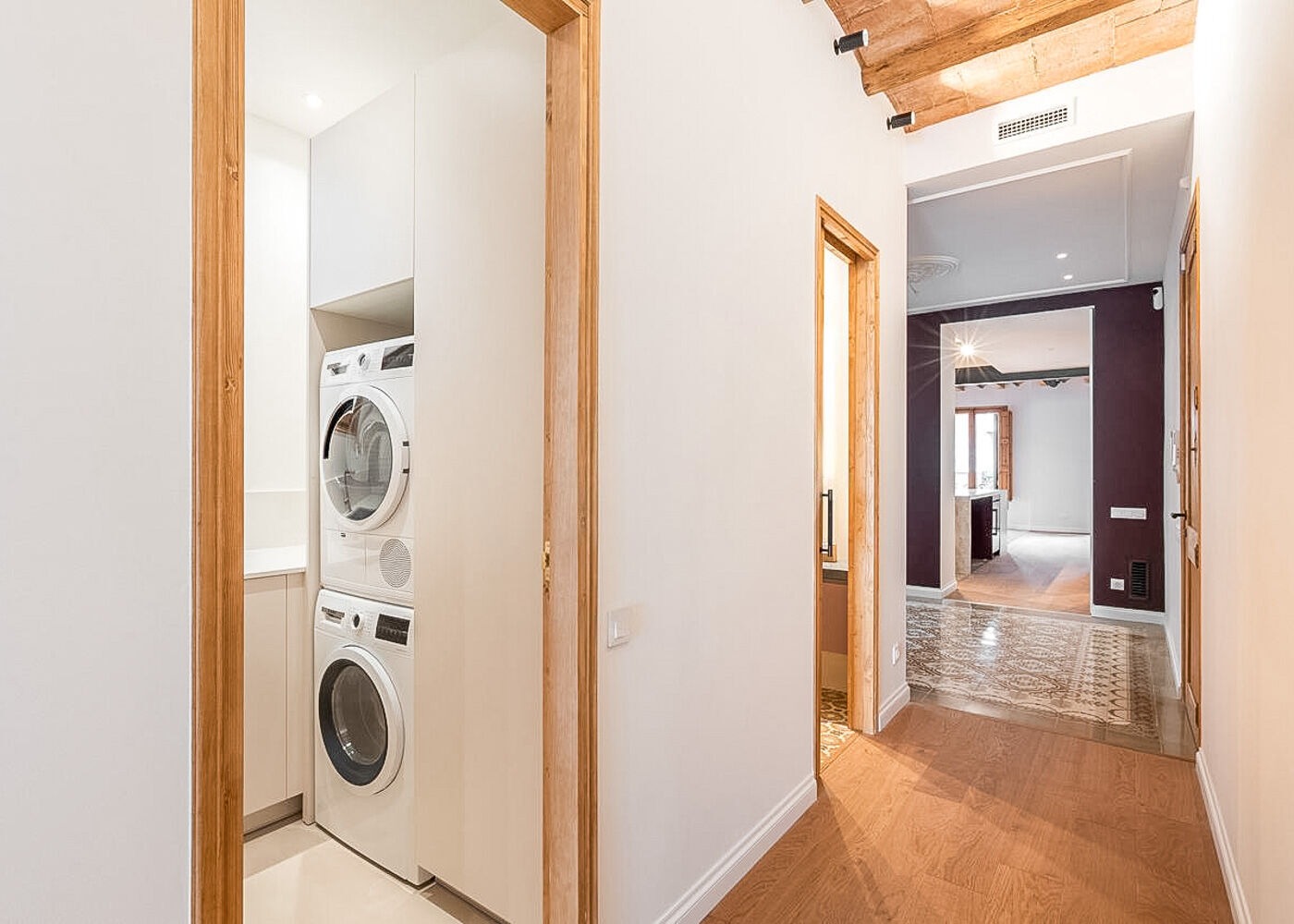 Apartamento en Barcelona, España 3 dormitorios,  No. 140984