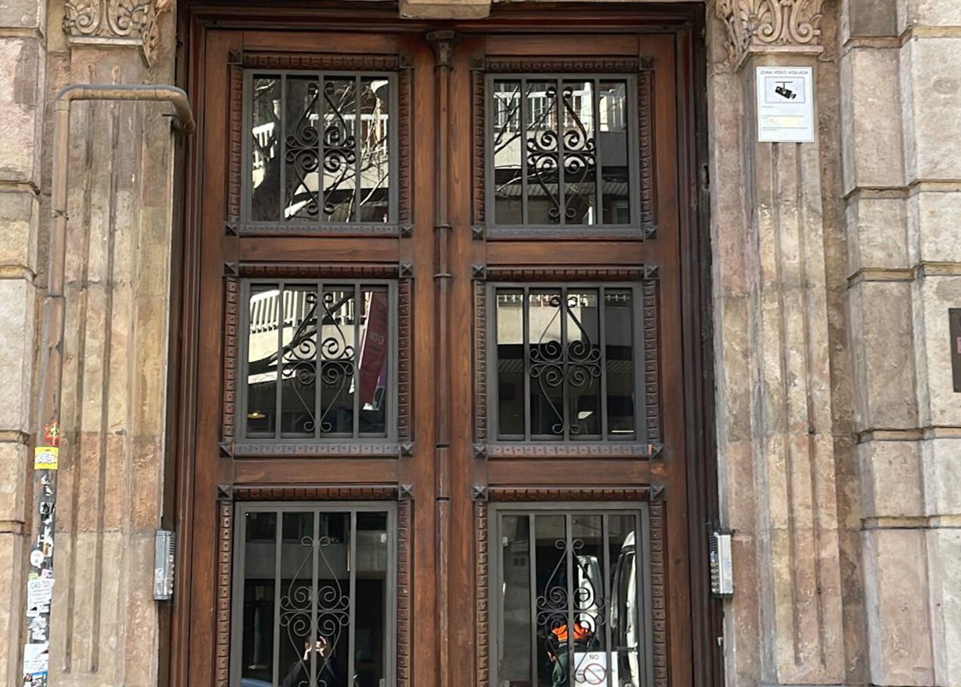 Apartamento en Barcelona, España 3 dormitorios,  No. 140984