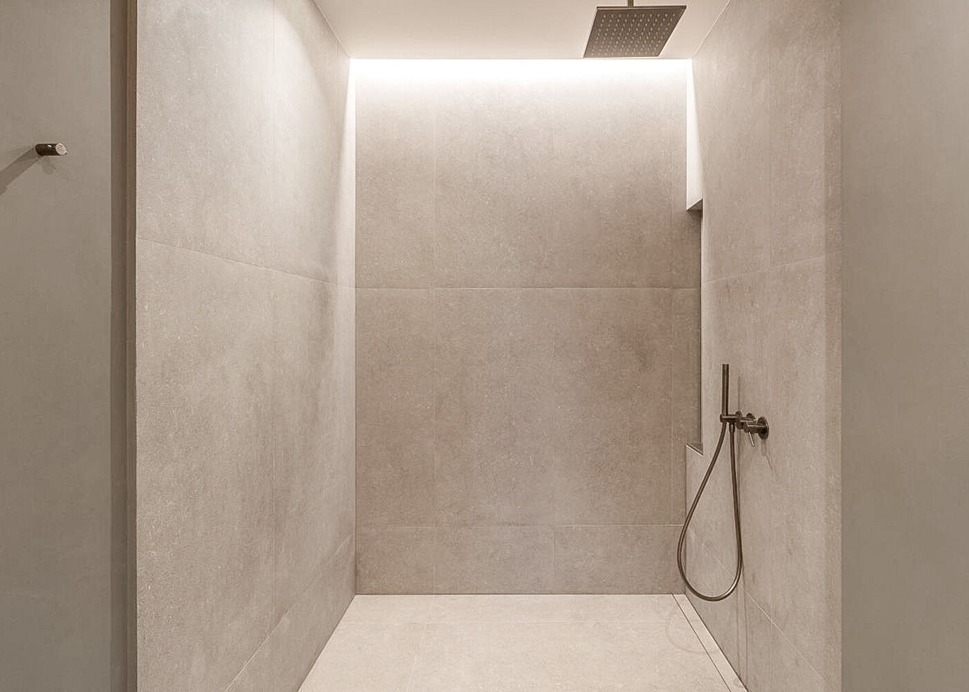 Apartamento en Barcelona, España 3 dormitorios,  No. 140984