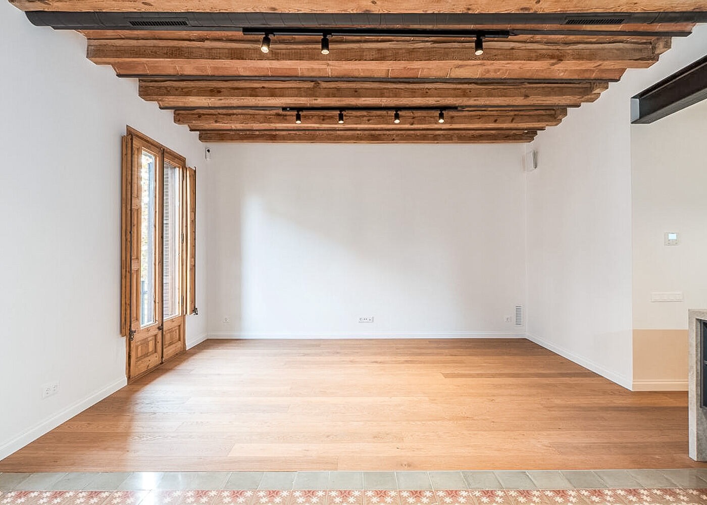 Apartamento en Barcelona, España 3 dormitorios,  No. 140984