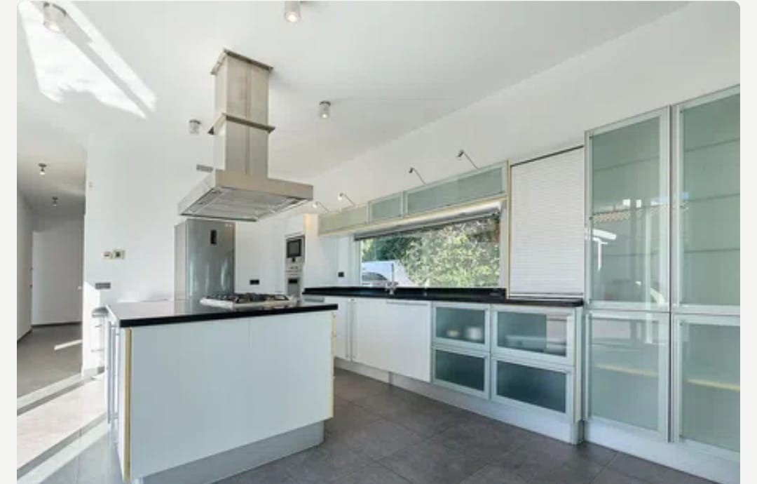 Villa in Altea, Alicante, Spanien 4 Schlafzimmer,  Nr. 133304
