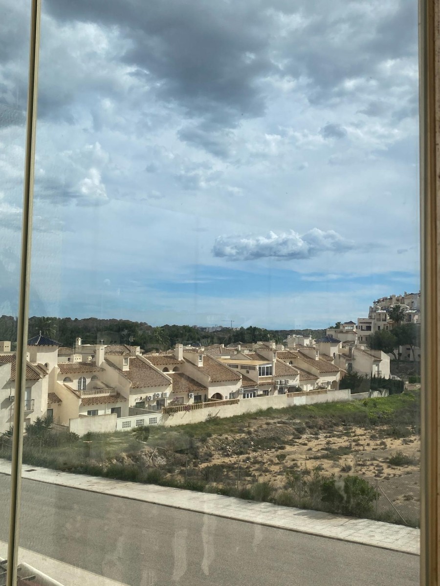 Wohnung in Alicante, Spanien 92 m2 Nr. 133305