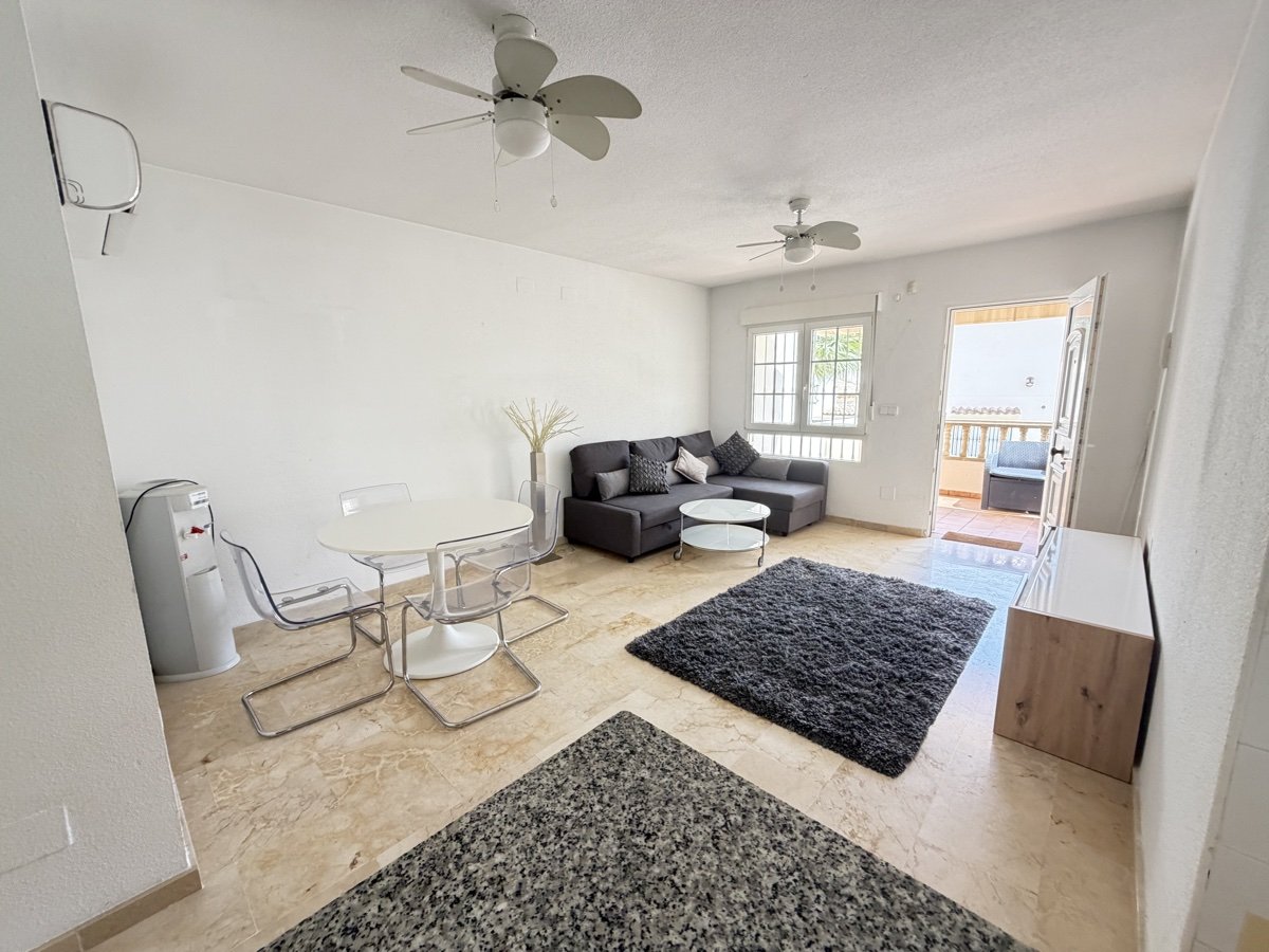 Apartamento en Alicante, España 2 dormitorios, 87 m2 No. 194161