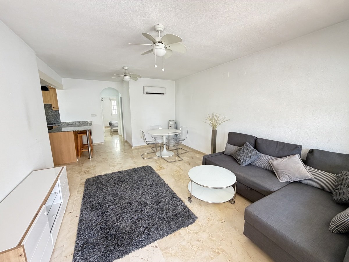Apartamento en Alicante, España 2 dormitorios, 87 m2 No. 194161