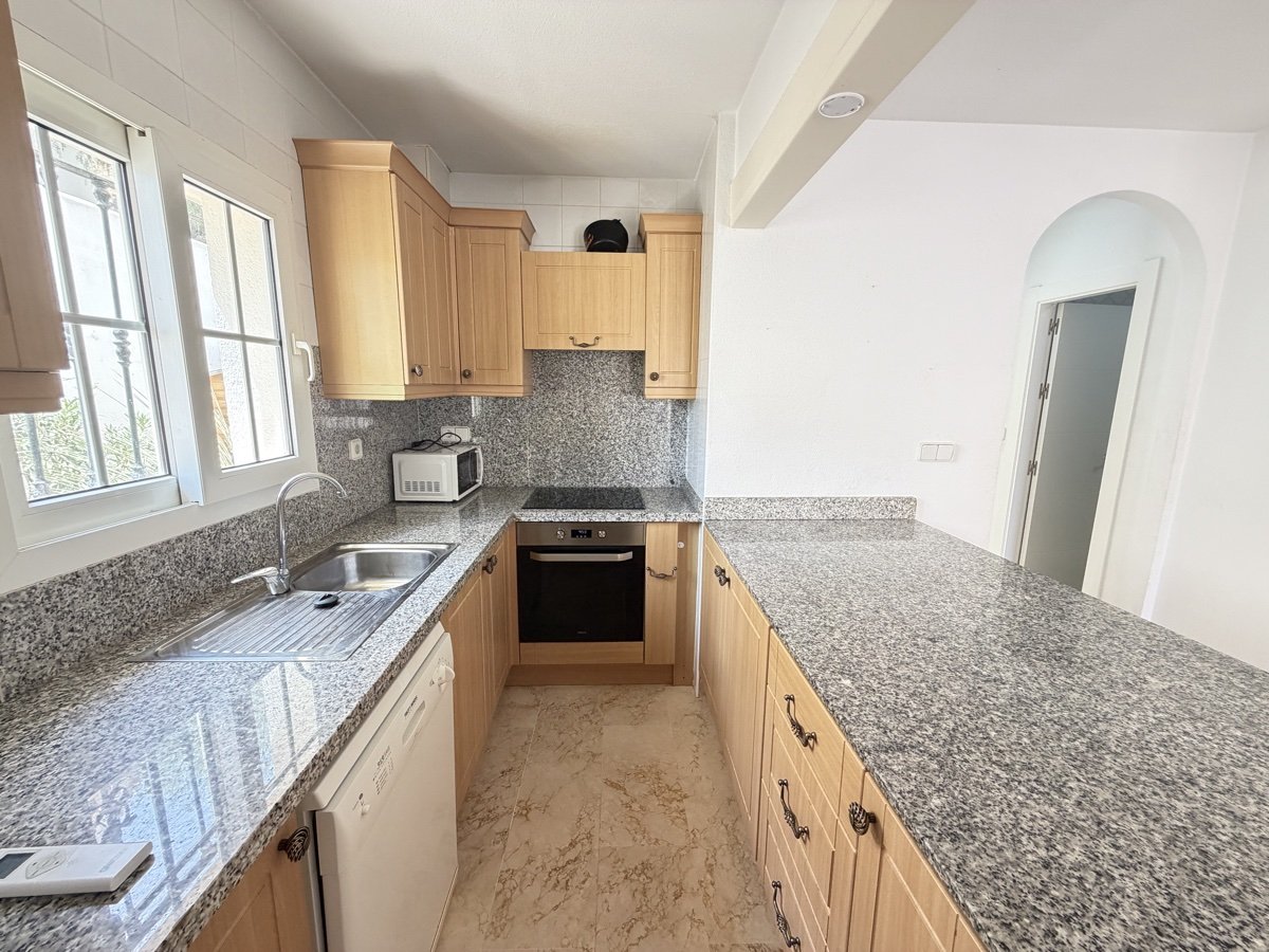 Apartamento en Alicante, España 2 dormitorios, 87 m2 No. 194161