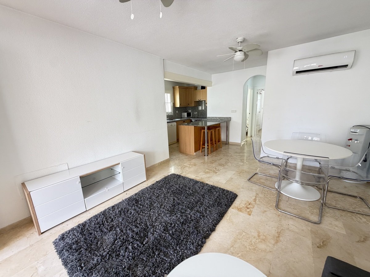 Apartamento en Alicante, España 2 dormitorios, 87 m2 No. 194161